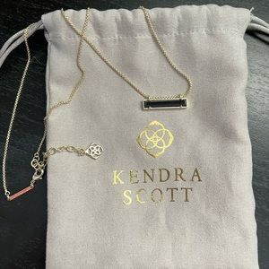 Kendra Scott necklace (brand new never worn)